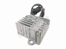 Regulateur de tension