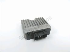 Regulateur de tension
