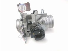 Corps d'injection droit