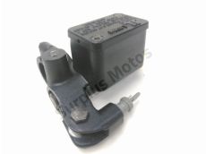 Maitre cylindre frein av complet