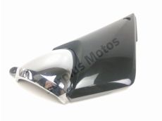 Cache lateral gauche