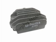 Regulateur de tension