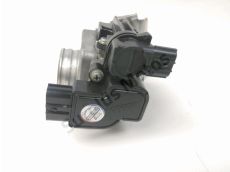 Corps d'injection droit