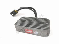 Regulateur de tension