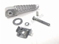 Repose pieds arriere gauche