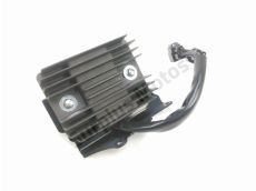 Regulateur de tension