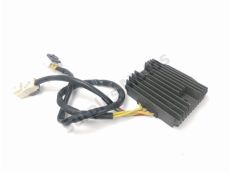 Regulateur de tension