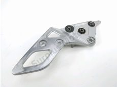 Platine avant droite