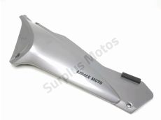 Carenage arriere droit