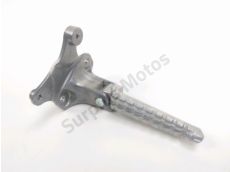 Platine et repose pieds arriere gauche