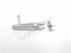 Repose pieds avant droit