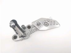 Platine avant gauche complete