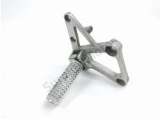 Platine avant droite