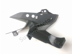 Sous face de carenage droit