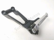 Platine et repose pieds arriere gauche