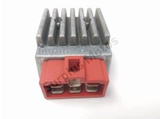 Regulateur de tension