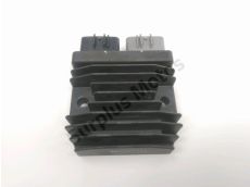 Regulateur de tension