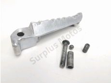 Repose pieds arriere gauche