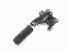 Platine et repose pieds arriere gauche