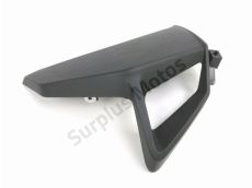 Flanc carenage droit