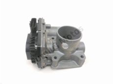 Corps d'injection droit