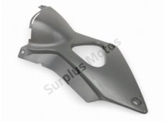 Cache lateral gauche