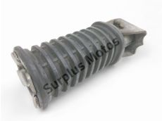 Repose pieds arriere droit