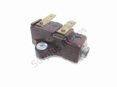 Contacteur de stop ar