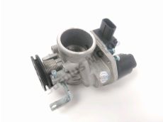 Corps d'injection droit