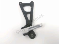 Platine et repose pieds arriere gauche