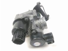 Corps d'injection droit