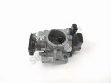 Corps d'injection droit