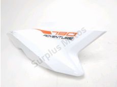 Carenage arriere droit