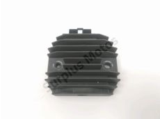 Regulateur de tension