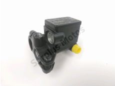 Maitre cylindre frein av complet