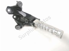 Platine et repose pieds arriere gauche