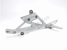 Platine et repose pieds arriere gauche