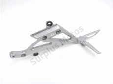 Platine et repose pieds arriere gauche