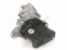 Corps d'injection droit