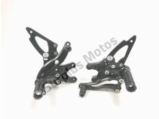 Platine avant droite