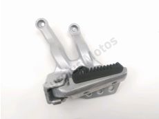 Platine et repose pieds arriere gauche