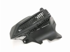 Carenage avant droit