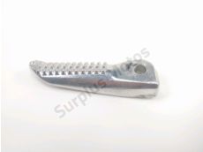 Repose pieds arriere droit