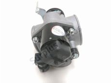 Corps d'injection droit