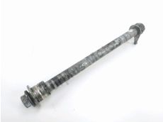 Axe de roue arriere