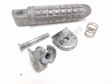 Repose pieds arriere droit