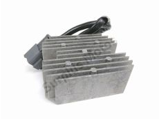 Regulateur de tension