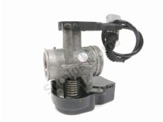 Corps d'injection droit