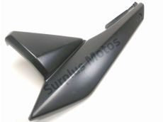 Cache lateral gauche