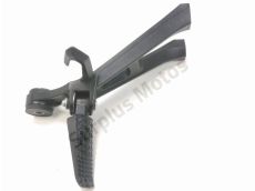 Platine et repose pieds arriere droit